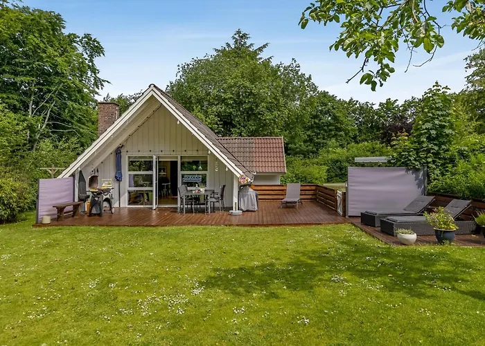 Ejvind - 30km From The Sea By Interhome Nyaraló *